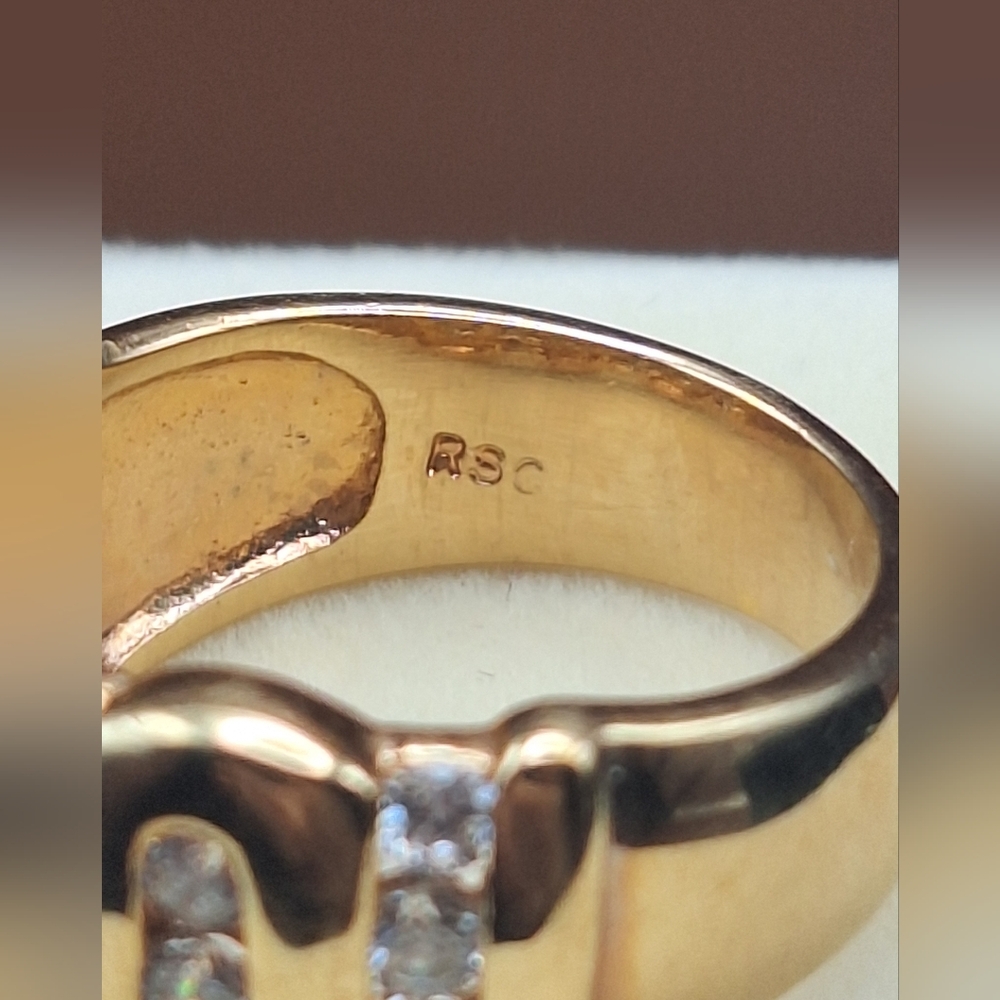 Retro 18K Gold-Plated Wave Ring with Sparkling CZ Accents – Size 6 - Picture 5 of 8